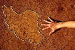 انتقال پایتخت فقط ۵ درصد از بحران تهران را کم می‌کند