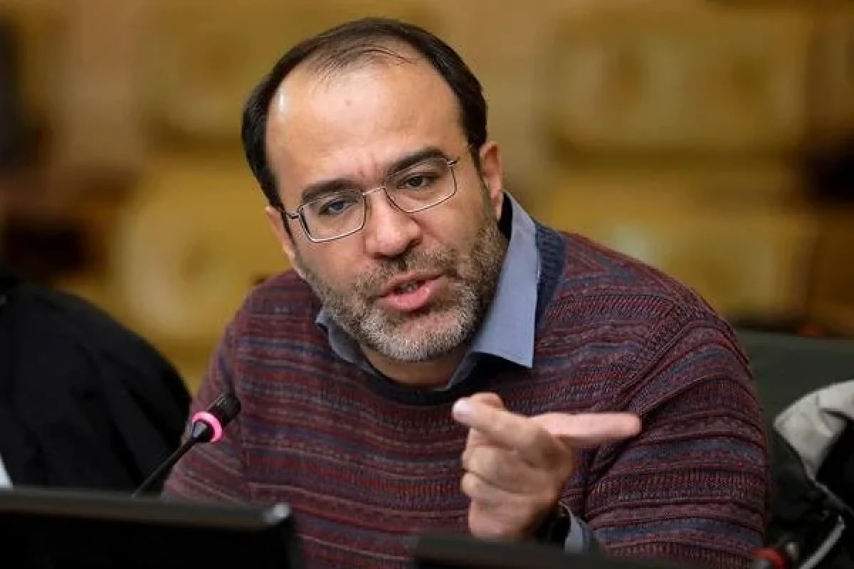 چندنرخی بودن ارز موجب ایجاد رانت و فساد می‌شود