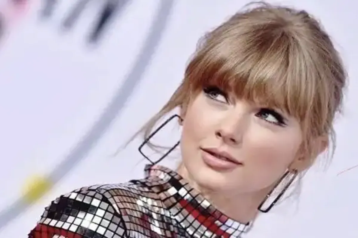 آلبوم جدید تیلور سوئیفت با سبک شواجِرل منتشر شد