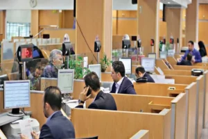پنهان کردن آمار وام کارمندان بانک‌ها توسط بانک مرکزی