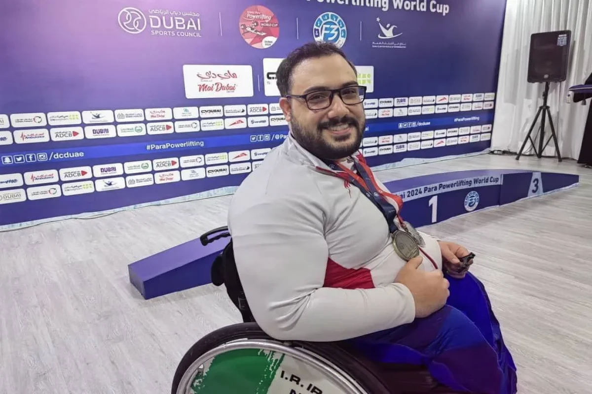 مدال نقره برای روح الله رستمی با یک کیلوگرم اختلاف