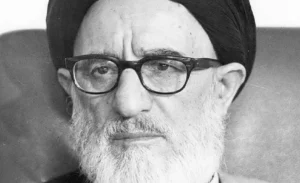نمایشگاه عکس‌های کمتر دیده شده از آیت‌الله طالقانی؛ این بار در خانه هنرمندان ایران