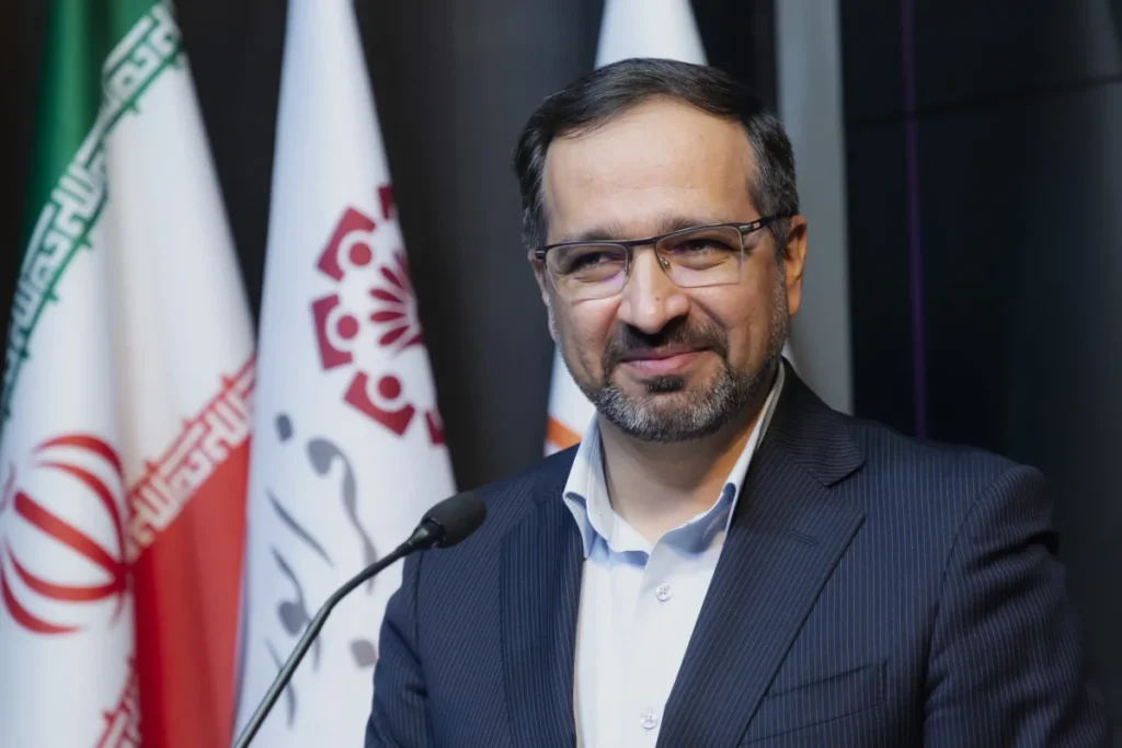عشقی نژاد ak5841 ak1490 1200x800