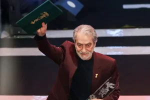 کنسرت مجید انتظامی ۷ آبان‌ ماه برگزار می‌شود / روایت «آژانس شیشه‌ای» تا «دوئل»