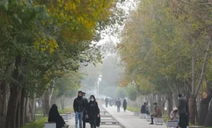 افزایش آلودگی هوا و یخبندان تا پایان هفته