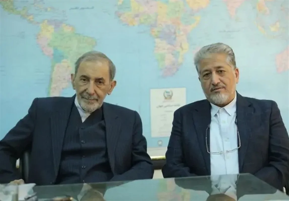 حکم ریاست بیژن رنجبر بر دانشگاه آزاد ابلاغ شد