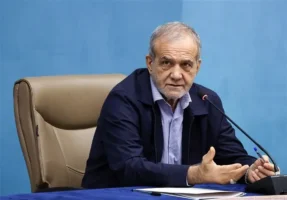 حضور پزشکیان در مجلس