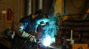 پیگیری نیاز صنایع به تامین سوخت