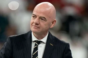 رئیس فیفا به حضور بانوان در ورزشگاه مشهد واکنش نشان داد