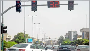 عبور از چراغ قرمز چند نمره منفی دارد؟