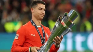 زمان دقیق خداحافظی رونالدو مشخص شد