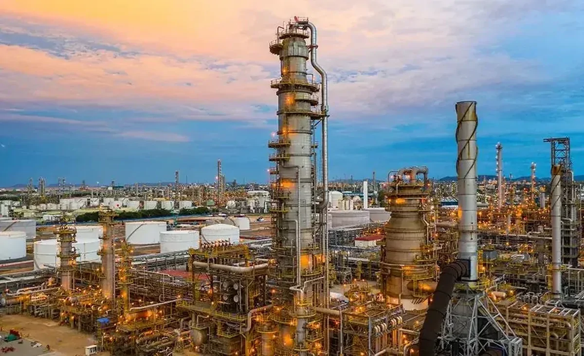 امارات پسا نفت؛ مهندسی ثبات در عصر نوسان جهانی