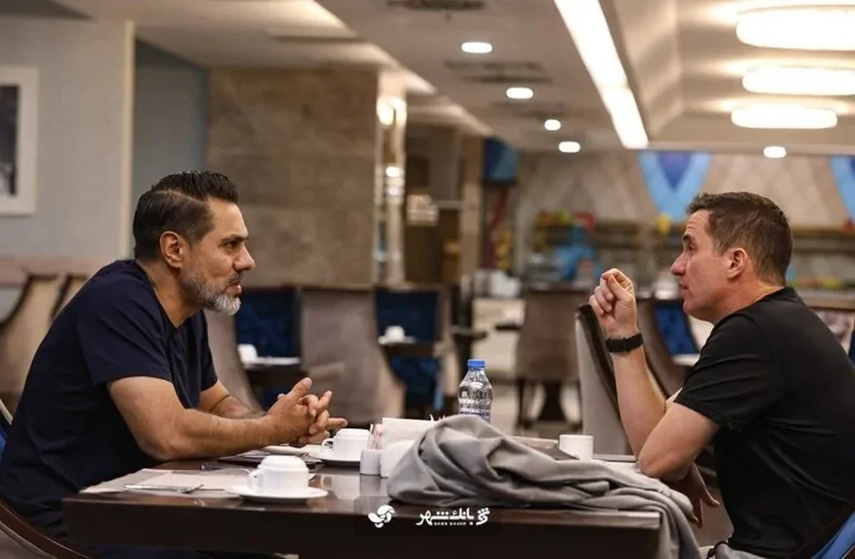 افشین پیروانی از جمع سرخ ها جدا می شود؟