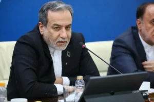 عراقچی: وزارت امور خارجه وظیفه تجارت ندارد