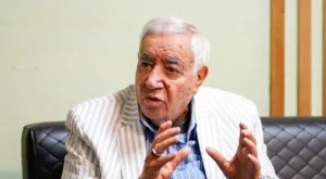 حتی یک لیوان آب را نباید هدر داد