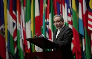 عراقچی: آلمان تحقیقات جامعی درباره مشارکت خود در جنایت‌های صدام را انجام دهد