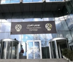 اصلاح اخیر بورس طبیعی است/ شاخص پس از فتح سقف تاریخی، در حال تصمیم‌سازی