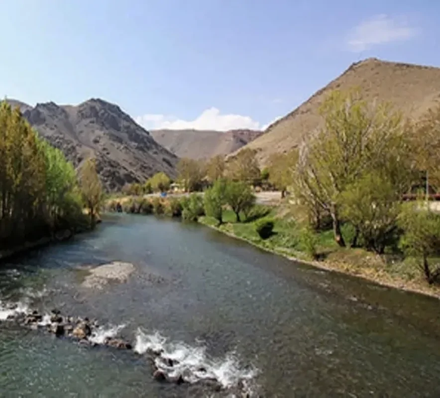 اراضی حریم رودخانه‌ها قابل تصاحب نیست