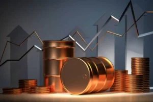 مجلس هفتم ایده اقتصاد بدون نفت را نابود کرد/ کاسبان تحریم همچنان مانع اجرا