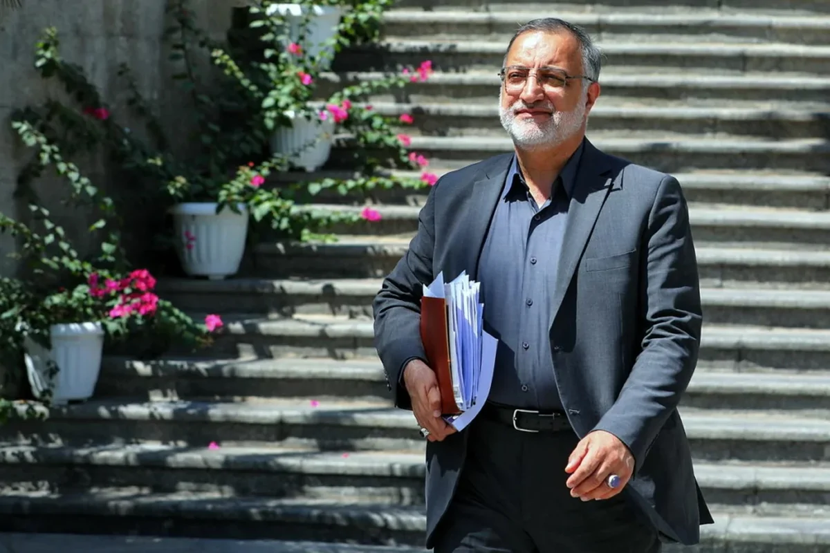 اتوبوس‌های دوکابین نو به‌زودی به خط اتوبوس ولیعصر می‌پیوندد