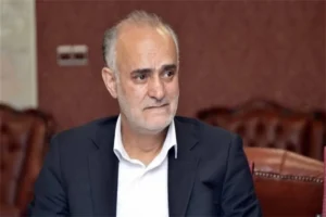 بی‌برنامگی عجیب در سفر تیم ملی؛ توجیه نبی با تعطیلی امارات، عذر بدتر از گناه