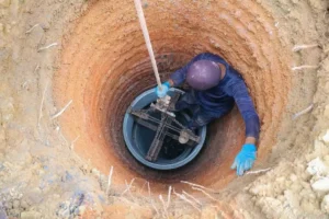 گزارش‌ها از شور شدن آب تعدادی از چاه‌ها حکایت دارد