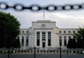 صورت‌جلسه بانک مرکزی آمریکا از اختلافات کم‌سابقه پرده برداشت