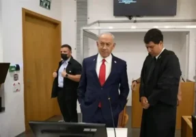 هوای تهران همچنان در وضعیت قرمز است