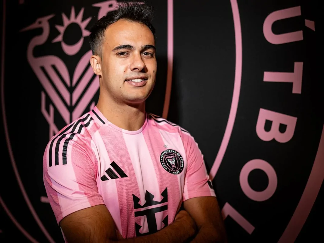 این بازیکن به خاطر مسی قید پرسپولیس را زد!