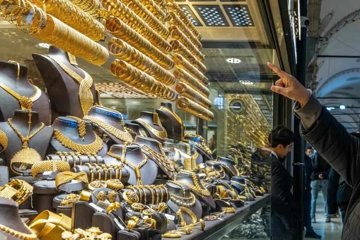 طلا امروز برای پنجاهمین بار در سال جاری رکورد جدیدی را ثبت کرد