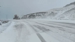 بارش برف در اشکورات به ۷۰ سانتی‌متر رسید