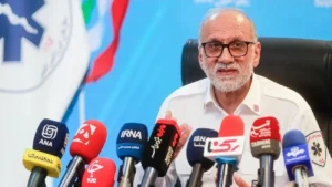 در جنگ ۱۲ روزه هیچ کمبود دارو و خدمات درمانی رخ نداد