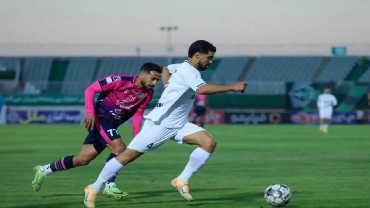 به دلیل نامساعدی هوا؛ بازی آلومینیوم اراک – ملوان لغو شد