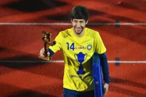 ماهی‌گیری از آب گل‌آلود فوتبال ایران