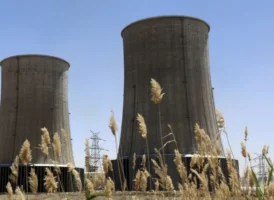 تکذیب مصرف سوخت مایع در نیروگاه‌های ری و پرند/ سوخت غالب، گاز طبیعی است