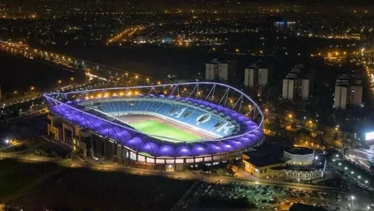 بازی دو سر باخت لغو مسابقه استقلال در مشهد