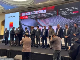 آیا ایران فرصت توسعه بازارهای بین‌المللی صنعت فولاد را از دست می‌دهد؟