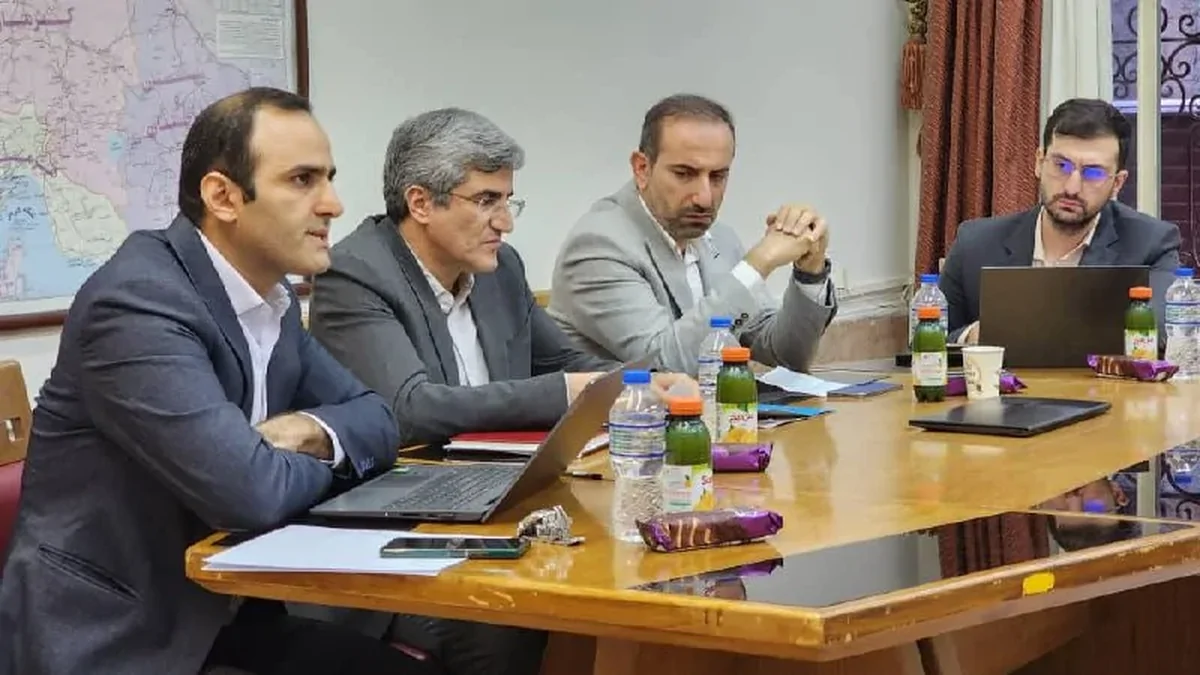 بررسی ابعاد حقوقی و اقتصادی بیمه اجباری رانندگان پلتفرمی در دانشگاه شهید بهشتی