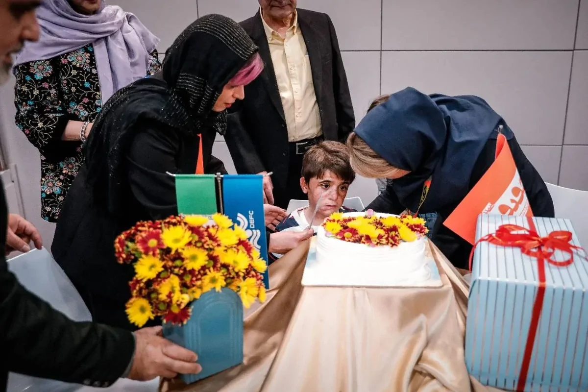 هم هادی حجازی فر آمد، هم مرضیه برومند/ اشک‌ها روی کیک تولد