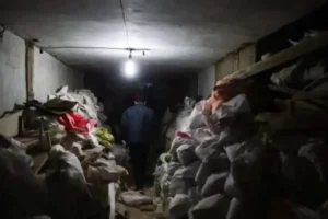 کشف ۵ هزار متر تونل‌ غیرمجاز زیر بازار بزرگ تهران/ خطر ریزش ۳ سرا