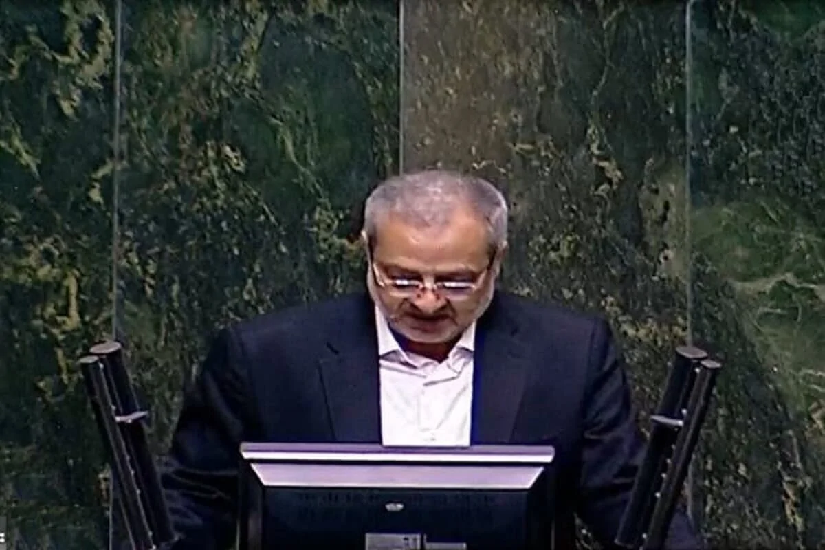 علت احضار وزیر آموزش و پرورش به مجلس چه بود؟