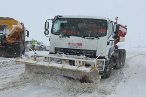 سامانه بارشی کشور را فرامی‌گیرد/ ۸ هزار راهدار آماده اجرای عملیات راهداری زمستانی