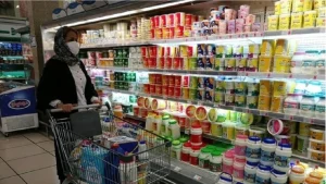 تأمین کالاهای اساسی بدون مشکل ادامه دارد