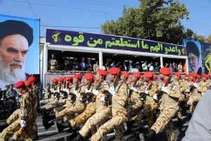 نماینده مجلس: افزایش 30 تا بیش از 50 درصدی حقوق نیروهای مسلح در دستور کار دولت و مجلس قرار دارد