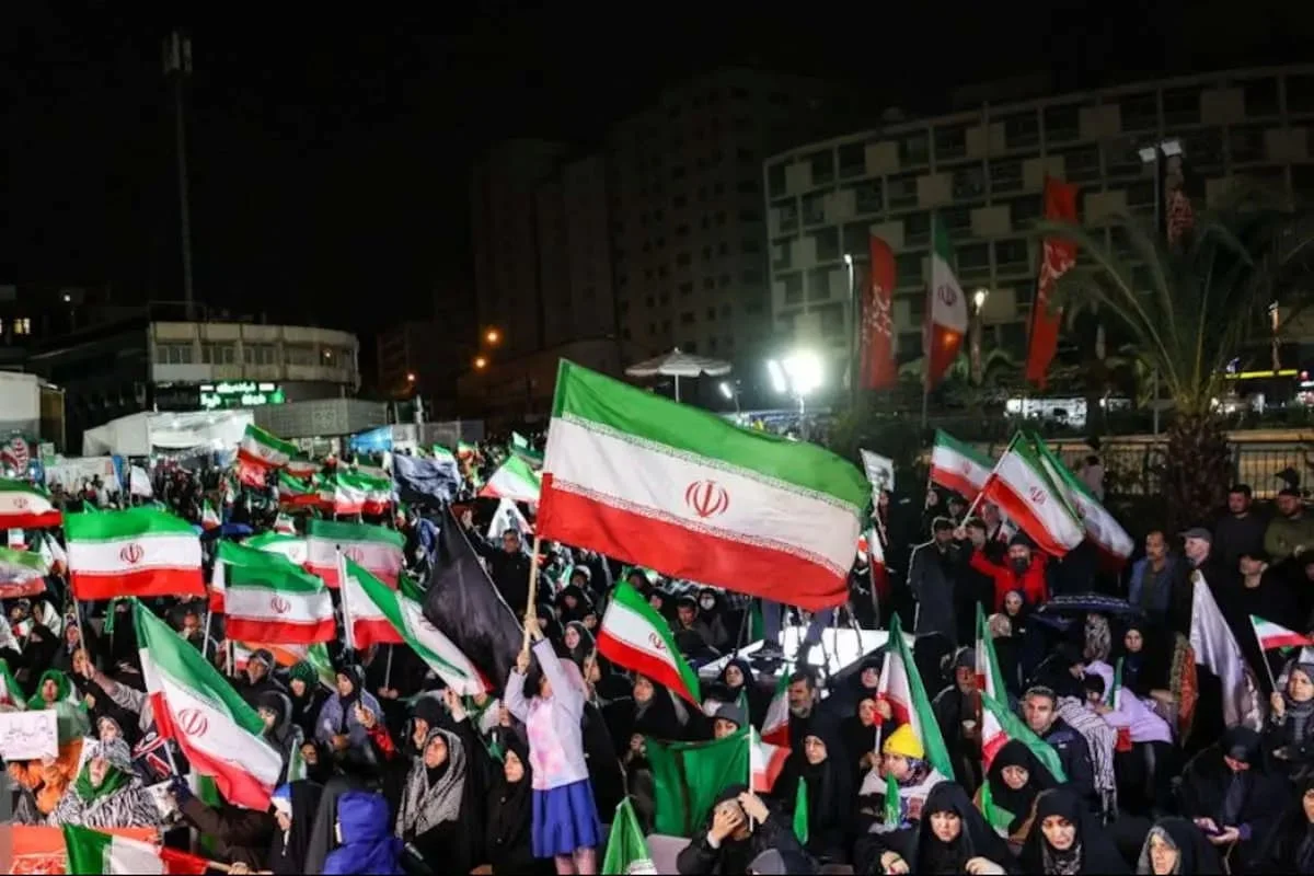 نماینده مجلس: پلاکاردهای وحدت شکن در تجمعات شبانه، اقدامی در راستای منافع دشمن است