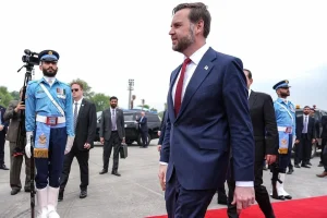 ادعای رویترز: ونس توافق‌نامه صلح با ایران را امضا خواهد کرد