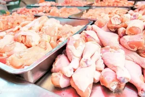 عرضه ۲.۷ میلیون تن گوشت مرغ در بازار مصرف