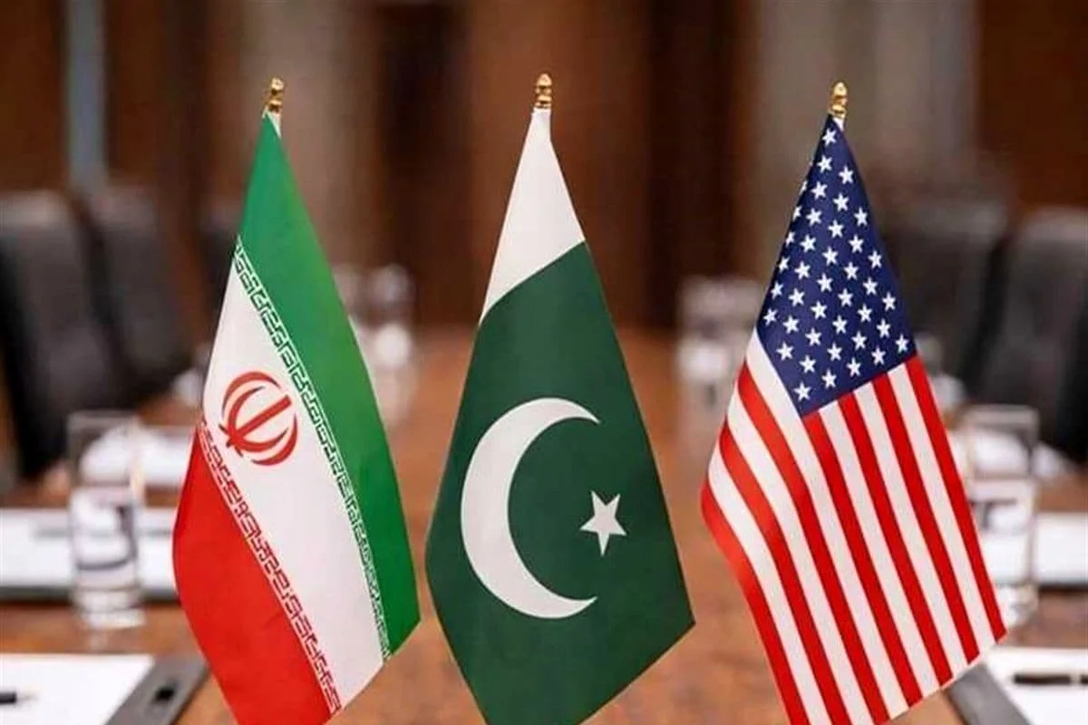 پکن: پاکستان میانجی‌گری بین آمریکا و ایران را تشدید کند