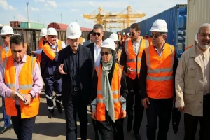 فرزانه صادق: ایران به دنبال توسعه کریدور شرقی شمال‑جنوب است