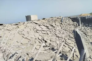 مدیرعامل آبفای هرمزگان: حمله آمریکا به زیرساخت‌های حیاتی توزیع آب در شهرستان سیریک / دو مخزن ۵۰۰ متر مکعبی و ۲ هزار متر مکعبی آب به طور کامل تخریب شدند/ این مخازن نقش کلیدی در تأمین آب شرب ایفا می‌کردند/ حملات باعث شد که بیش از ۲۰ هزار نفر از مردم این منطقه که در گرمای شدید زندگی می‌کنند، از دسترسی به آب محروم شوند